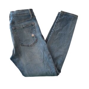 GAP "True Skinny" Jeans in Size 6/28